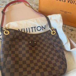 Beautiful Damier ebene canvas handbag south bank Besace